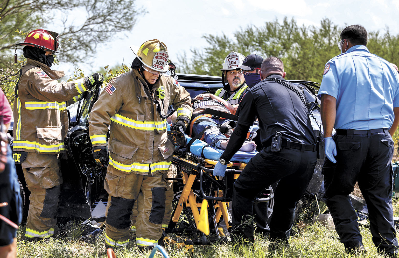 Crash shuts down highway